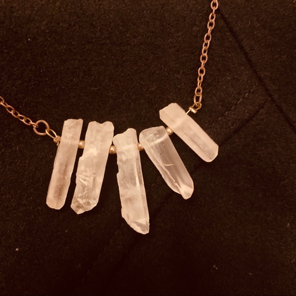 Vintage Jewelry - Vintage 5 Quartz crystal chain necklace.